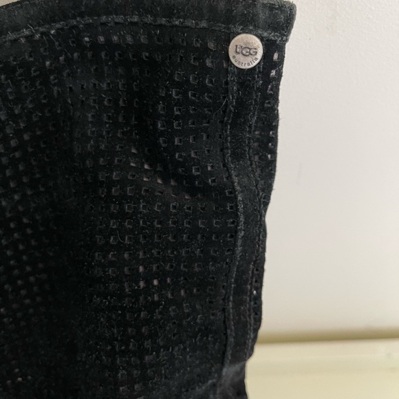 UGG perforated suede slouchy boots size 9 - Picture 3 of 4